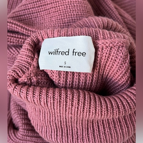Aritzia Wilfred Laurel turtleneck sweater - Picture 4 of 5